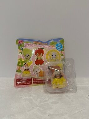 Calico critters fruity babies series 3 blind bag -open- Lucia